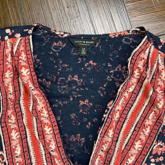 Lucky Brand Pull Over Top Size Small‎ - Picture 7 of 14